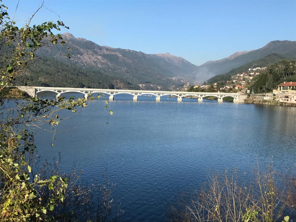 شقة Casa De Casarelhos - Vistas Rio, Campo E Montanha - Lareira جيريز المظهر الخارجي الصورة
