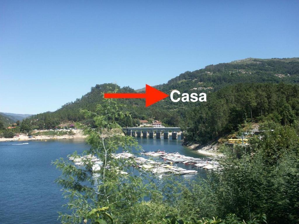 شقة Casa De Casarelhos - Vistas Rio, Campo E Montanha - Lareira جيريز المظهر الخارجي الصورة