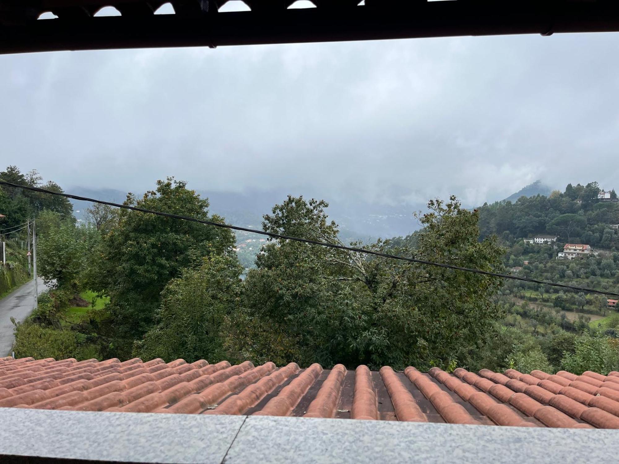 شقة Casa De Casarelhos - Vistas Rio, Campo E Montanha - Lareira جيريز المظهر الخارجي الصورة