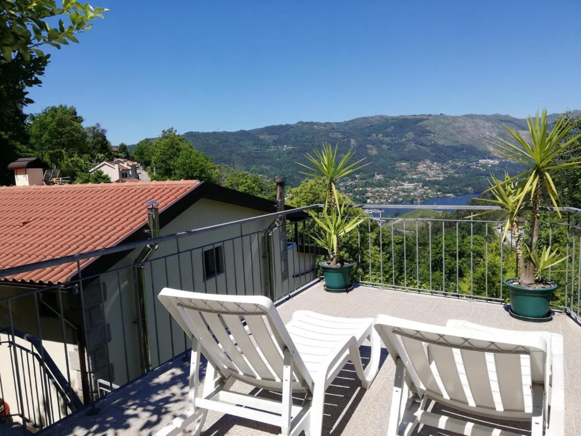 شقة Casa De Casarelhos - Vistas Rio, Campo E Montanha - Lareira جيريز المظهر الخارجي الصورة